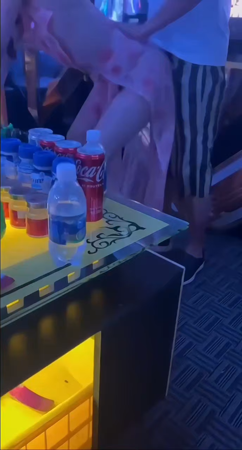 Bar Karaoke Liar Penuh Nafsu Kacau