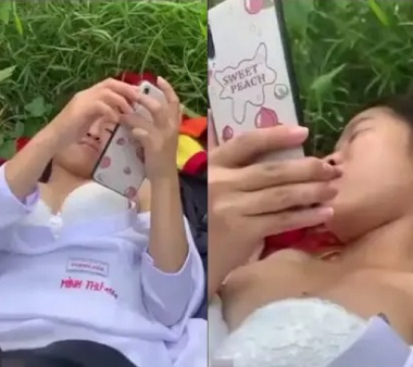 Pasangan Kekasih Ngentot di Alam Terbuka